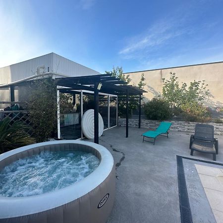 Superbe Appartement Avec Piscine Et Spa Privatif Villeneuve-lès-Béziers Exterior foto