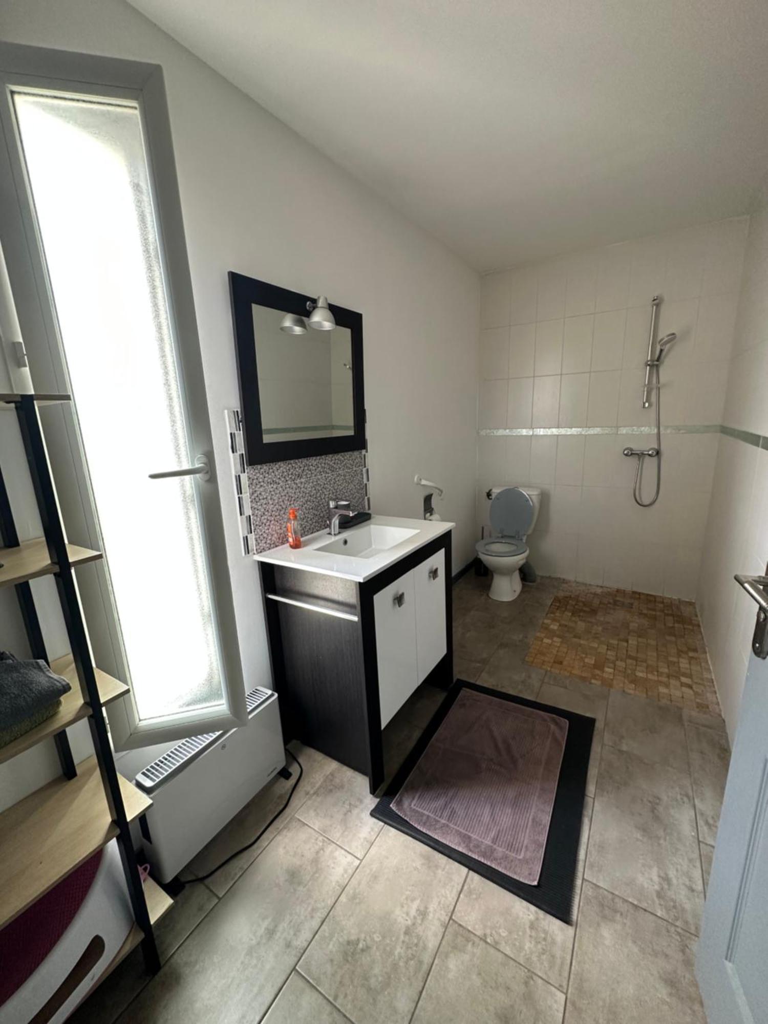 Superbe Appartement Avec Piscine Et Spa Privatif Villeneuve-lès-Béziers Exterior foto